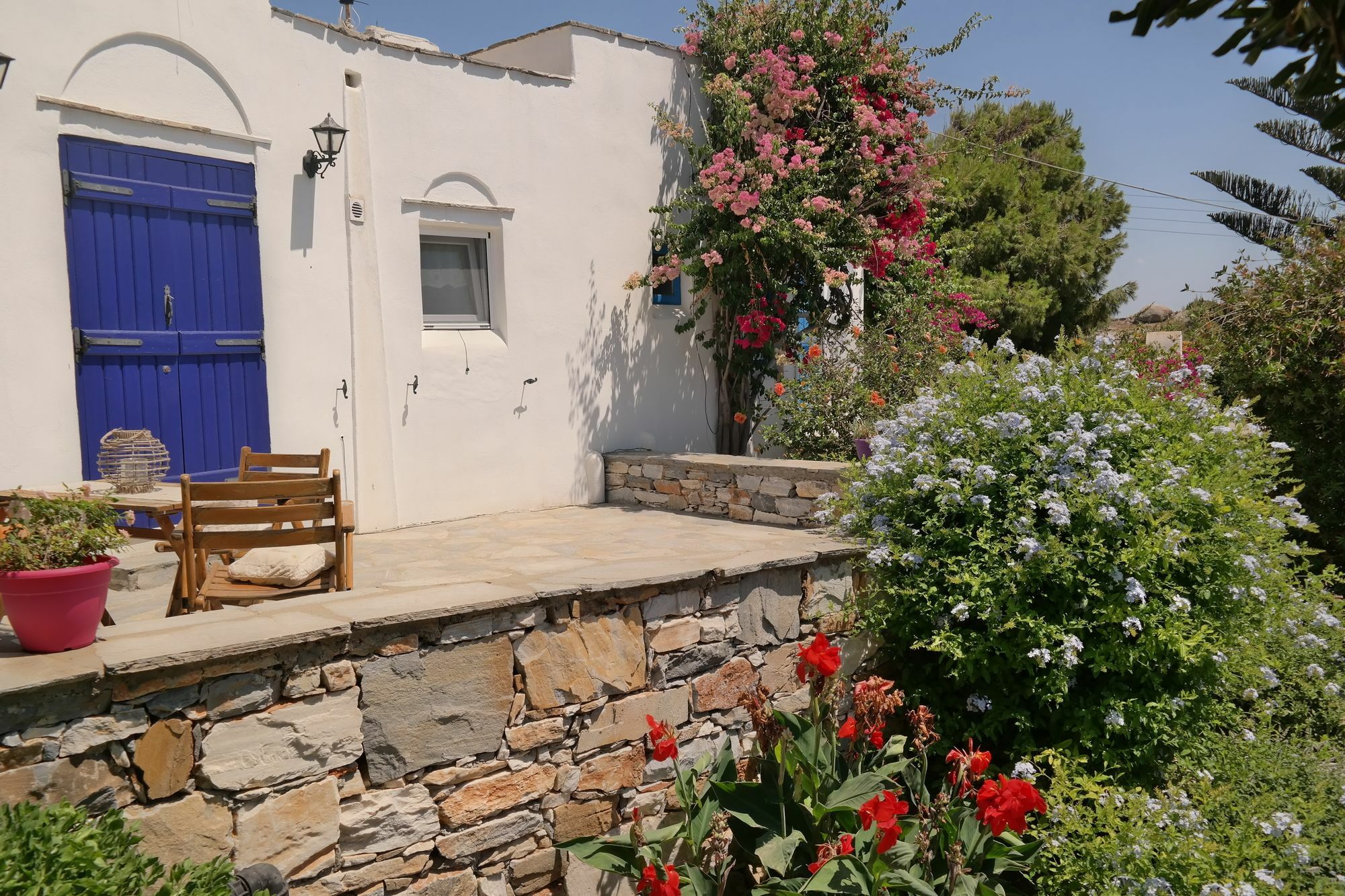 Sun Rock Apartments ستيليدا المظهر الخارجي الصورة