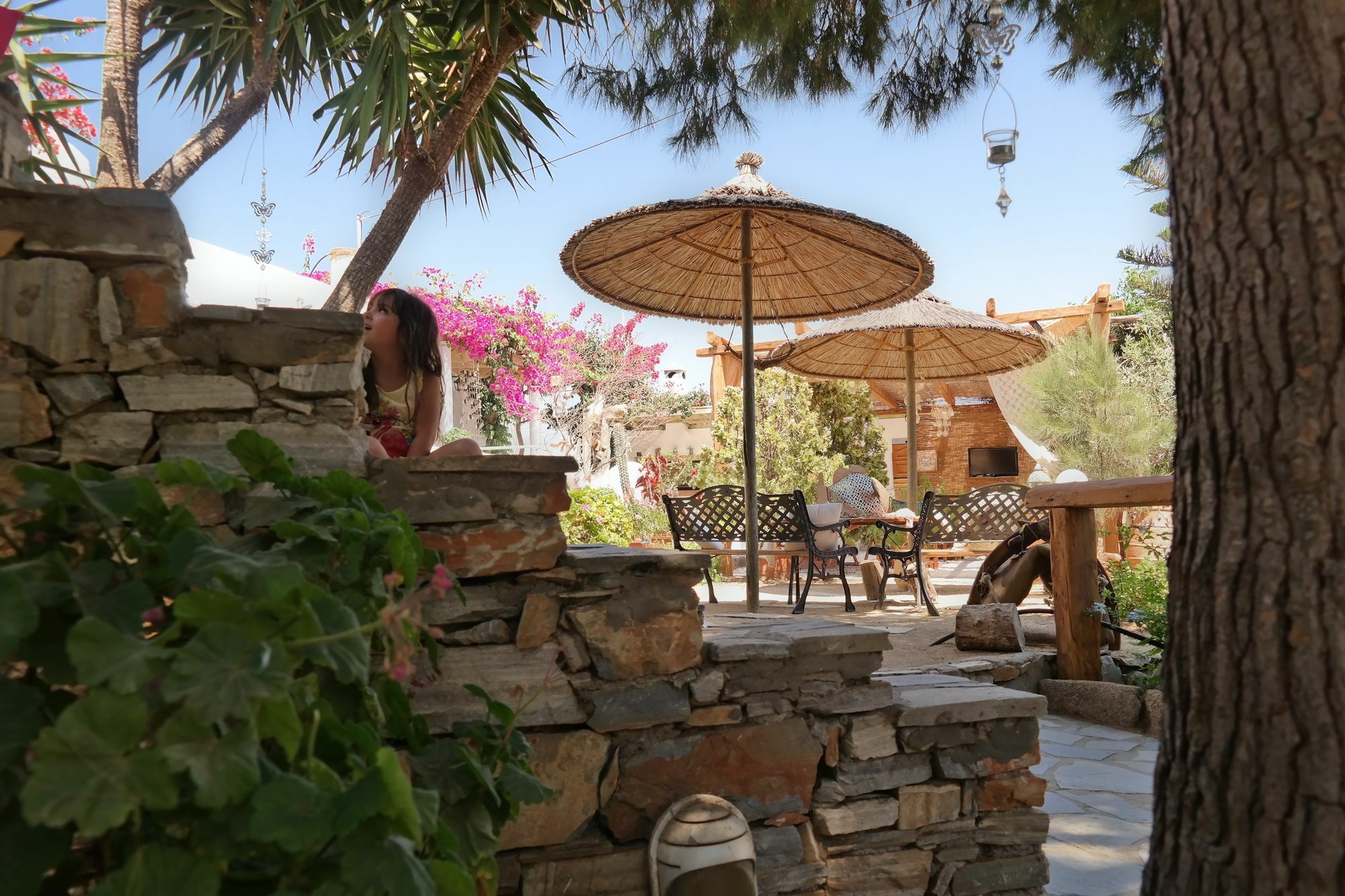 Sun Rock Apartments ستيليدا المظهر الخارجي الصورة