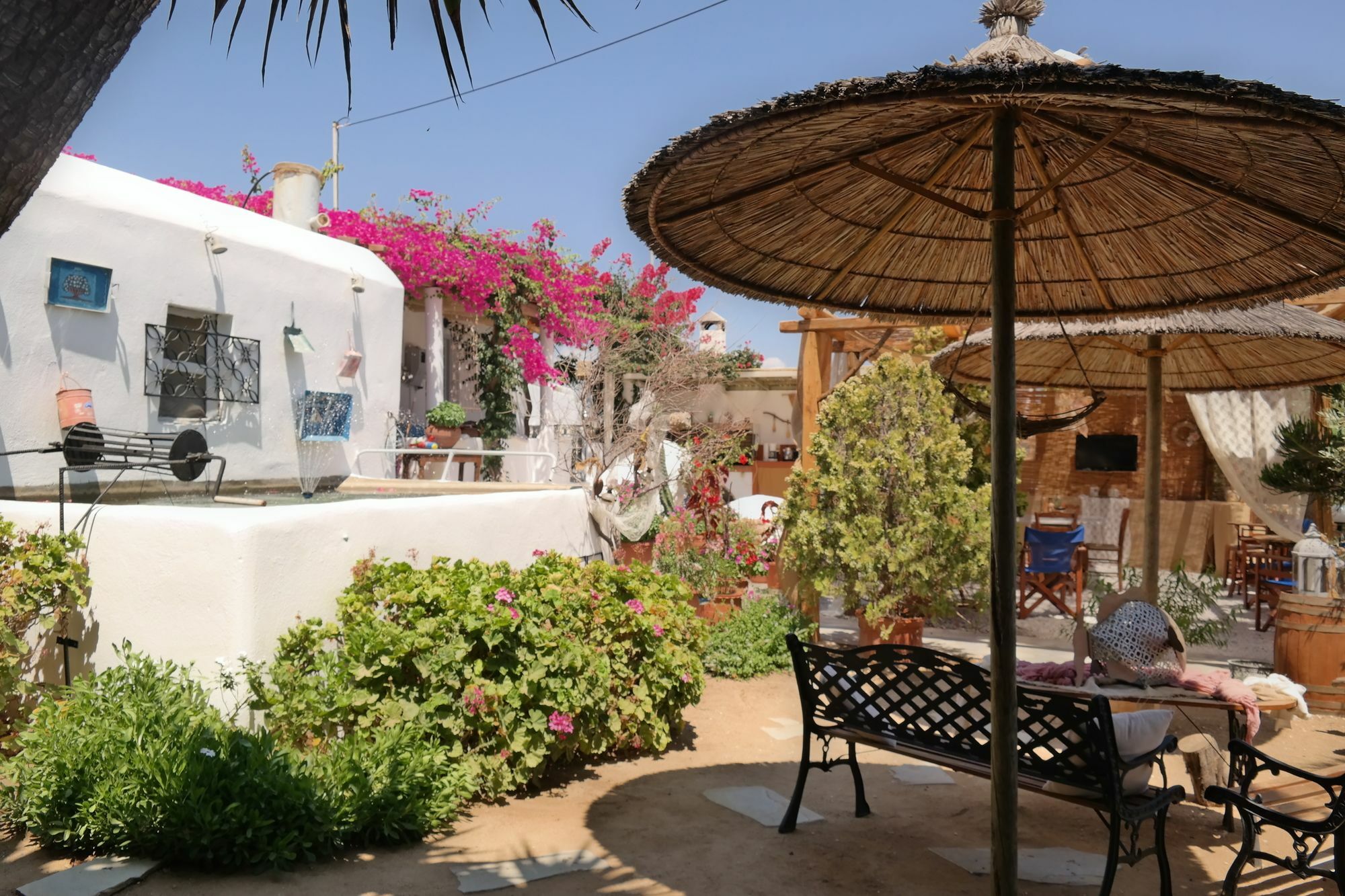 Sun Rock Apartments ستيليدا المظهر الخارجي الصورة